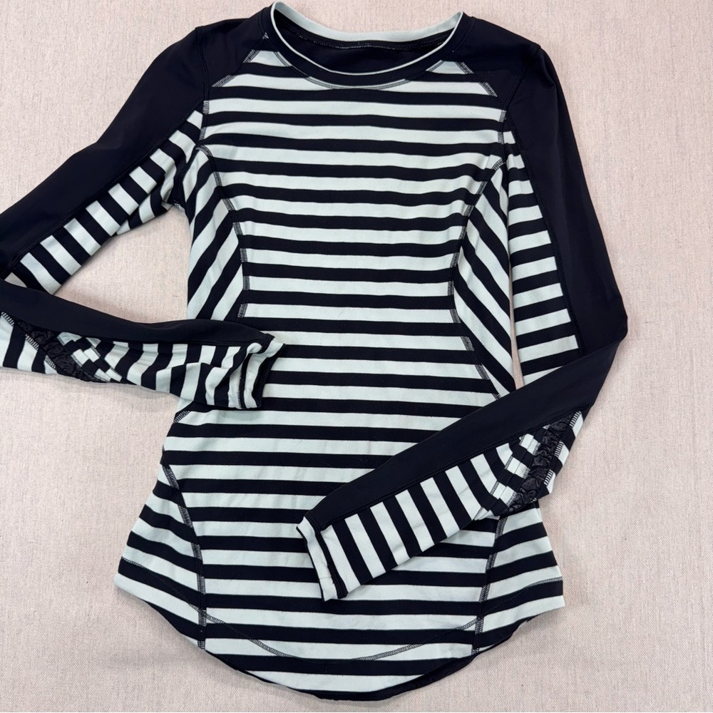 Lululemon Run: Reflect Long Sleeve Sea Stripe Mint Moment Black/Black Women’s 4